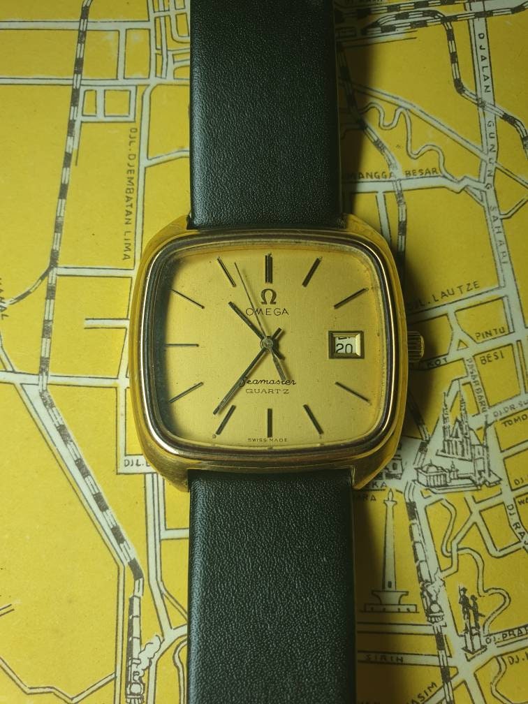 Vintage Omage Seamasters quartz TV shape