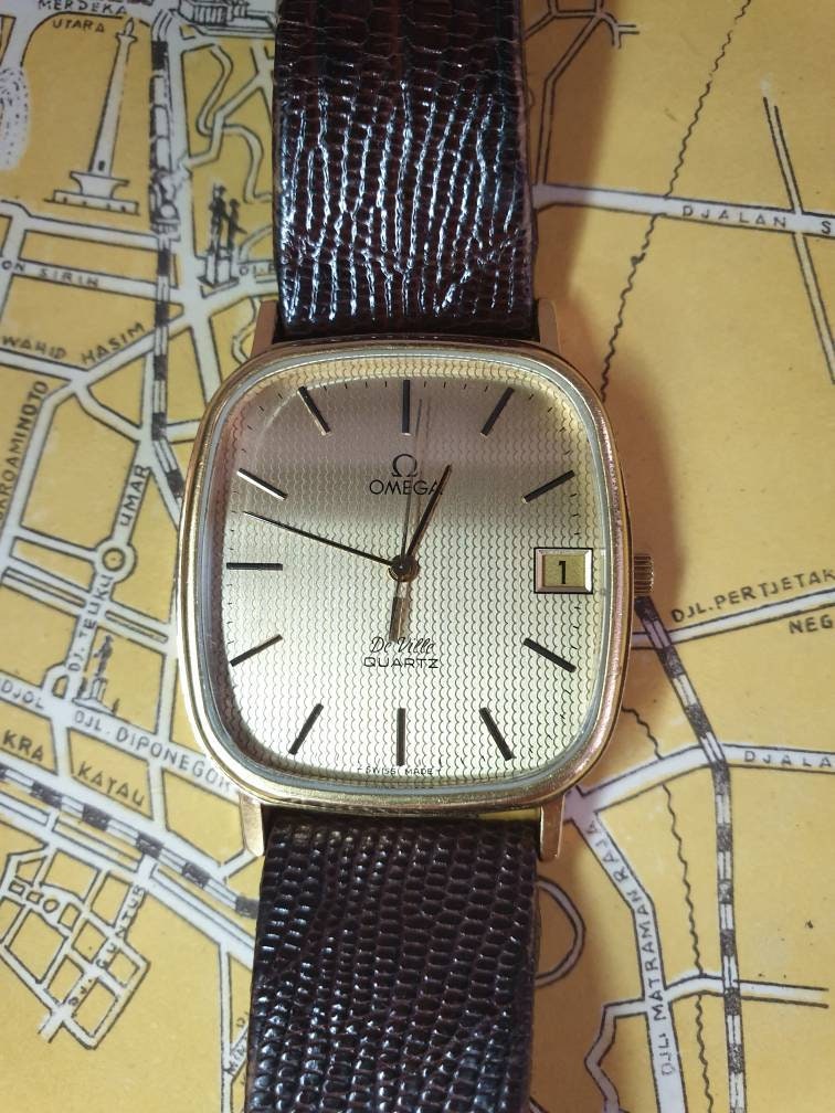 Omega de ville Quartz vintage