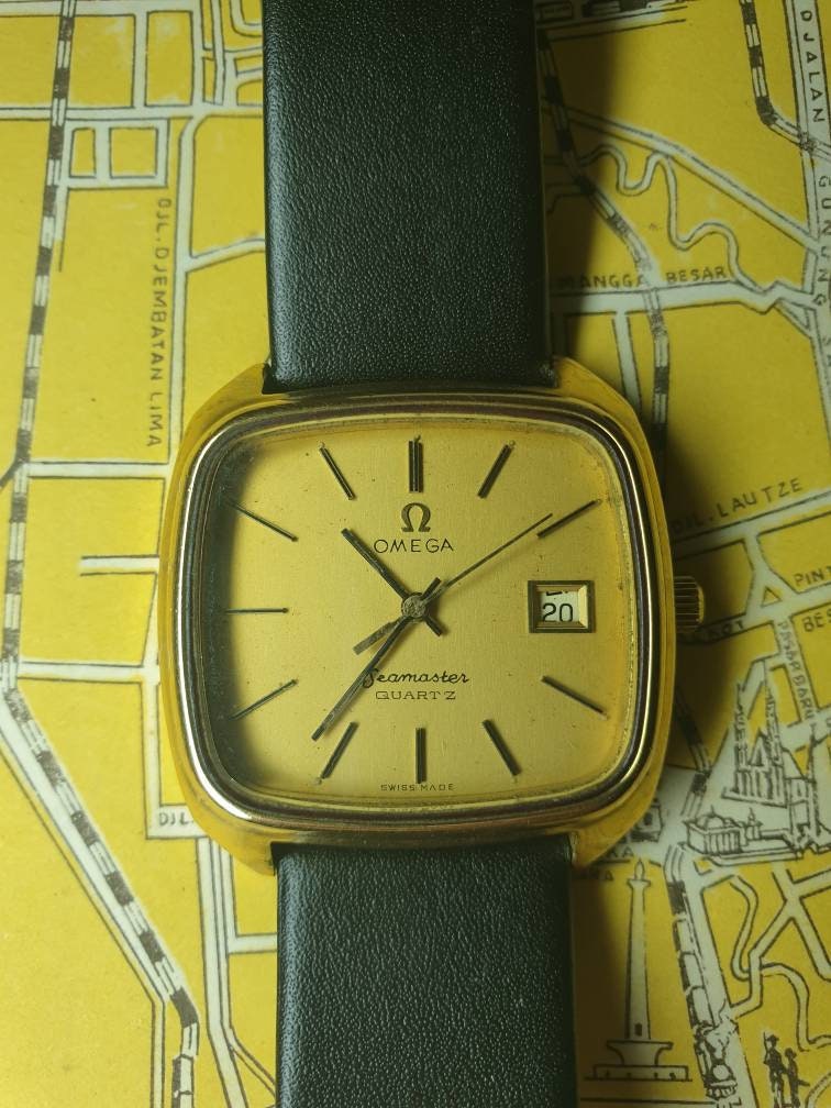 Vintage Omage Seamasters quartz TV shape